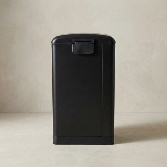 MYK pedálos szemetes, 30 l, fekete